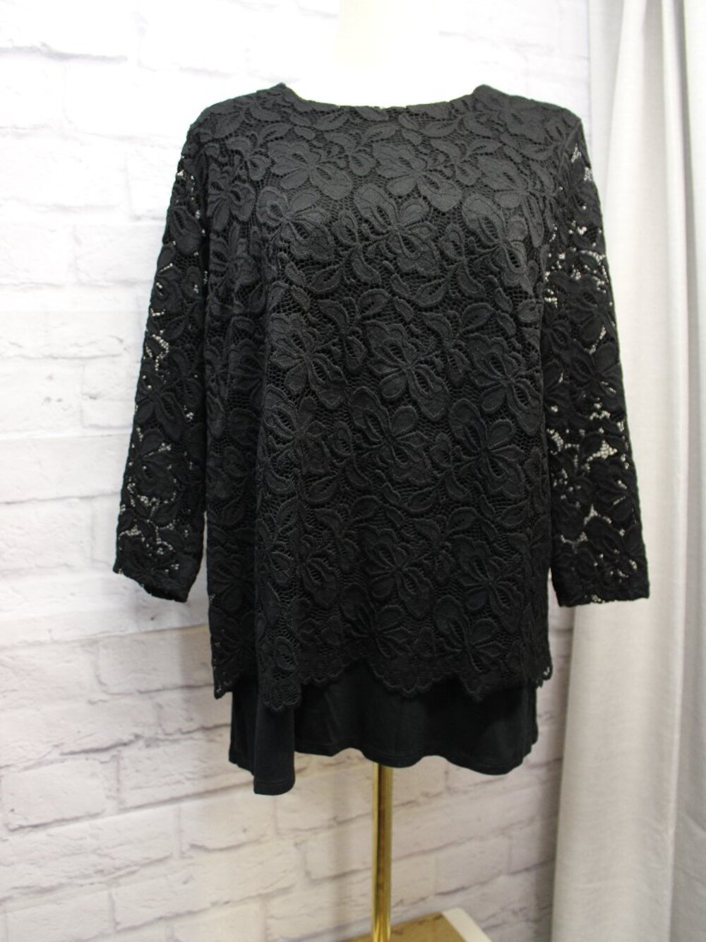 J. Jill Large Black Floral Lace Overlay Sheer Quarter Sleeve Layered Blouse